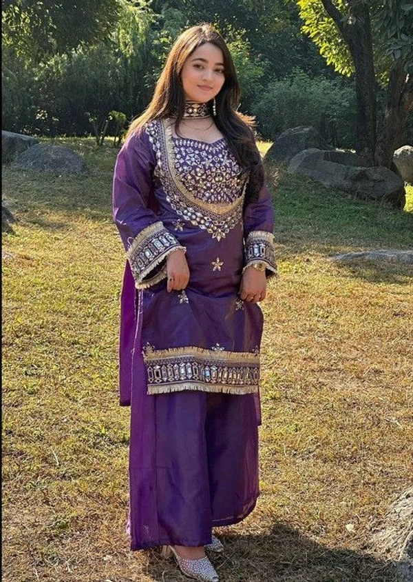 LookMark Women's Chinon Printed Kurta Set | Kurti with Pants | Ethnic Traditional Outfit - L, Purple