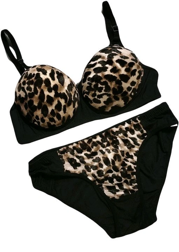 Bra & Panty Set Animal Print Black, Gold Lingerie Set
- 34B, Black