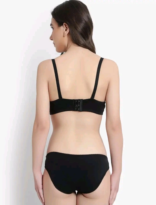 Womens Elegant Floral Print Padded Underwired Bra and Panty Set - 30B, Black