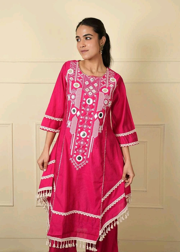 Black Elegant Reyon Cotton Top & Plazo Set with Real Mirror Work and Fancy Lace Latkan
- XL, Pink