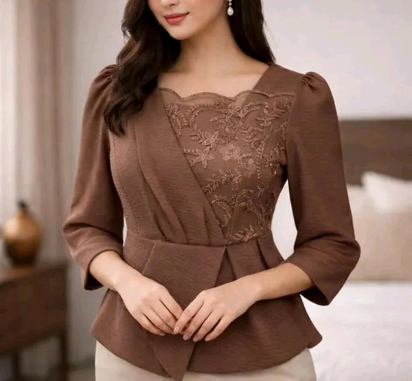 Classy latest Woman Top& Tunics - S, Saddle