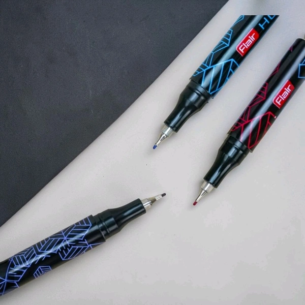 Flair Art Tangle Kit| 1 Activity Book|8 Pieces Hotline Fineliner Pen