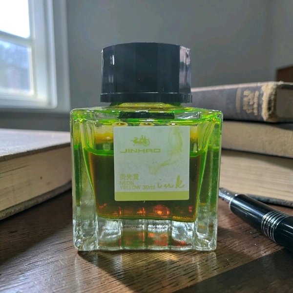 Jinhao Fountain Pen Ink| 30 ML - Neon Yellow