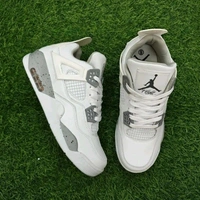 Retro 4 "White Oreo" - UK 6