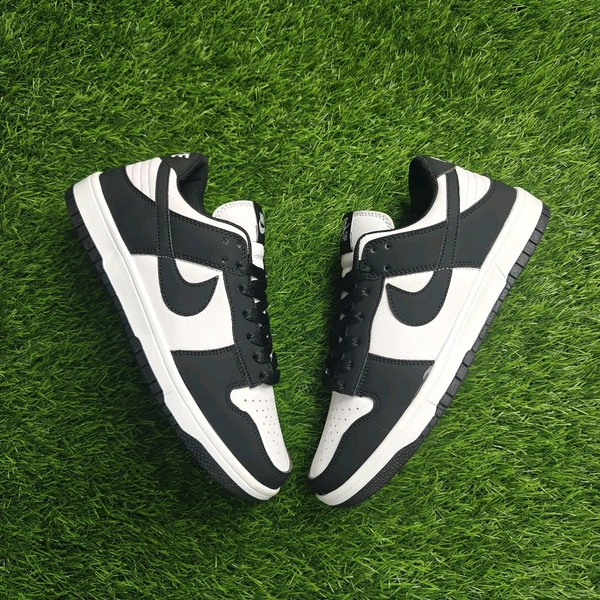 Low Dunk "Panda" - 11