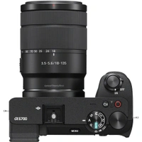 Sony 6700 with 18-135 lense