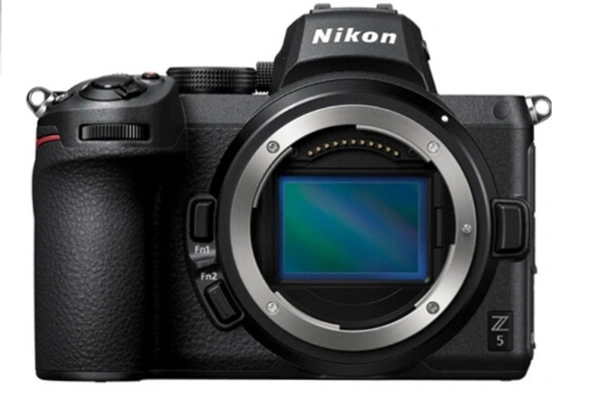 Nikon Z5 With 24-50 Lens