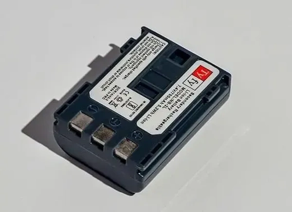 Tyfy NB2L (Canon) Battery (700 mAh) Rechargeable Battery Pack for DC301, DC310, DC311, DC320, DC330, DC410, DC420