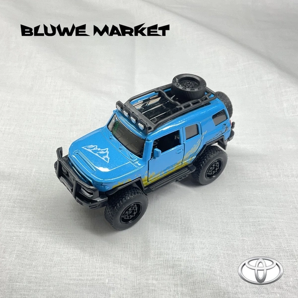 Toyota Fj Cruiser 1/36 Diecast Metal Toy Car
