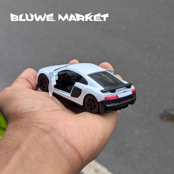 Audi R8 1/43 Scale Metal Diecast Car