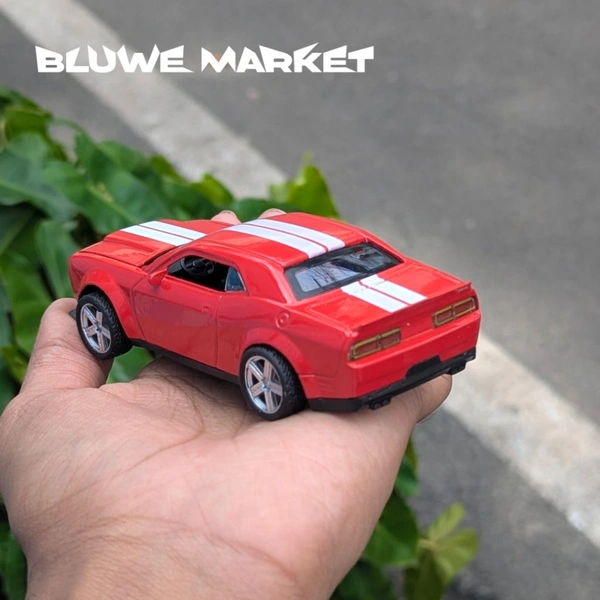 Dodge Challanger Red 1/36 Metal Diecast Car - Red