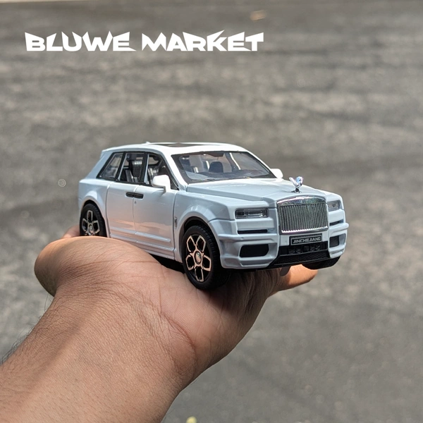 Rolls Royce Cullinan SUV Model Car 1/32 Scale Zinc Alloy Diecast 