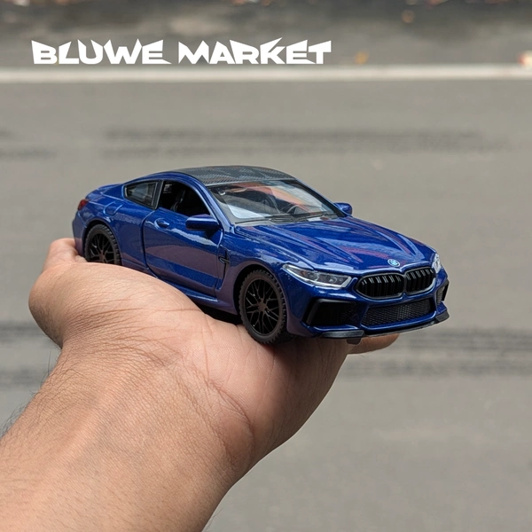 BMW M8 Premium Scale 1/32 Diecast Car - Blue
