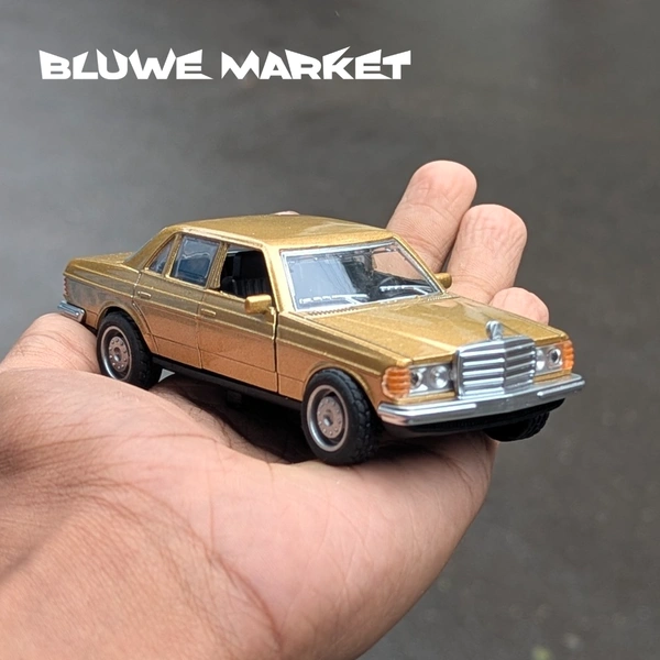 Mercedes Benz W123 1/36 Metal Diecast Car - Gold