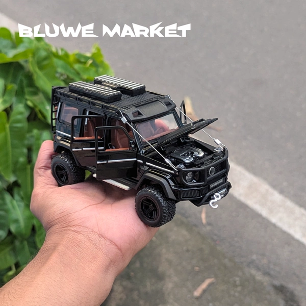 Mercedes Benz G550 G-Class 1:32 Premium Metal Diecast Car - Black