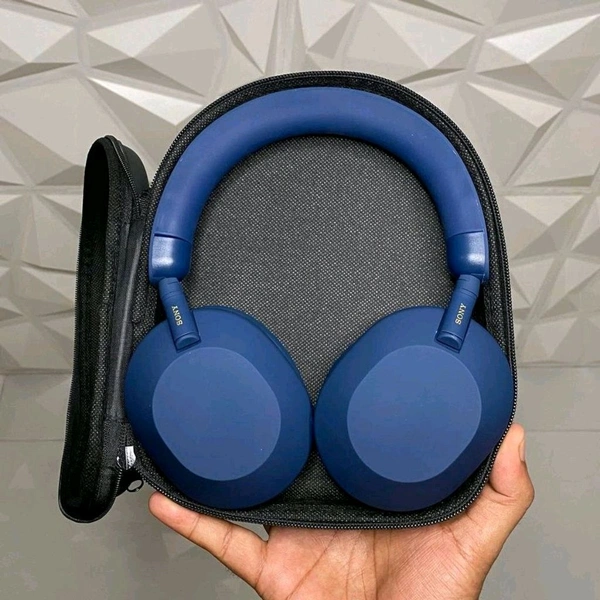 First Time In India S0ny WH-1000XM5 Premium Collection Comes With Headphone Case - Blue