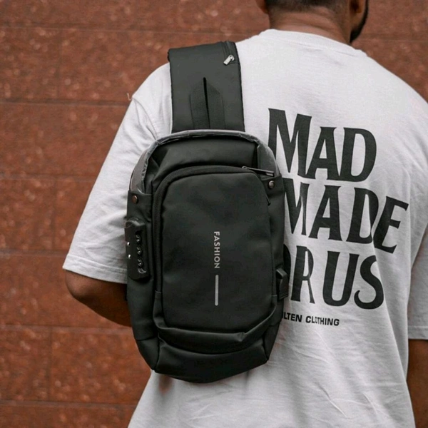 Anti Theft Crossbody Sling Bag ,Waterproof Chest Daypack With USB Charging, Black, One Size, Locomotive Style - Black