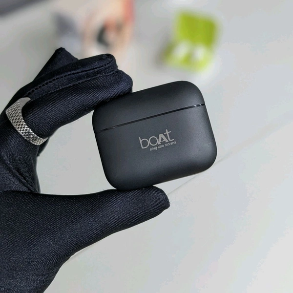 Bluetooth Truly Wireless In Ear Earbuds With Mic - Black