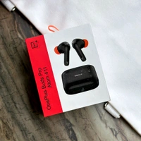 Bluetooth Truly Wireless In Ear Earbuds With Mic