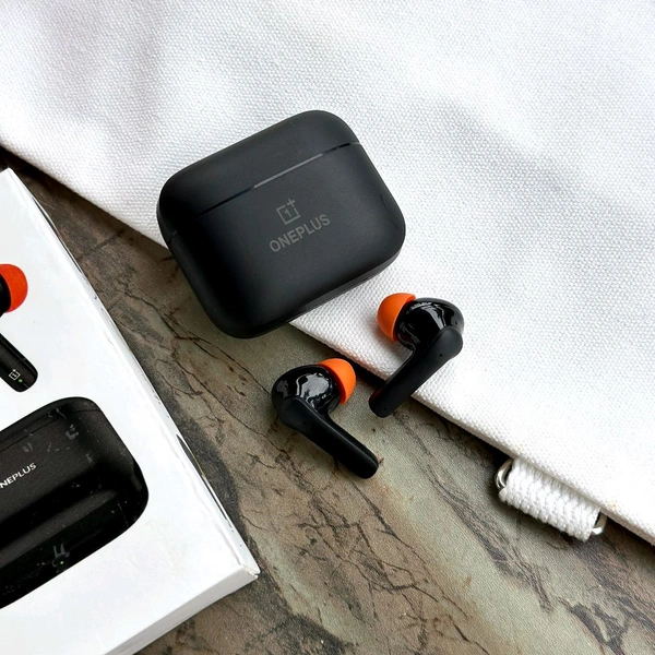 Bluetooth Truly Wireless In Ear Earbuds With Mic