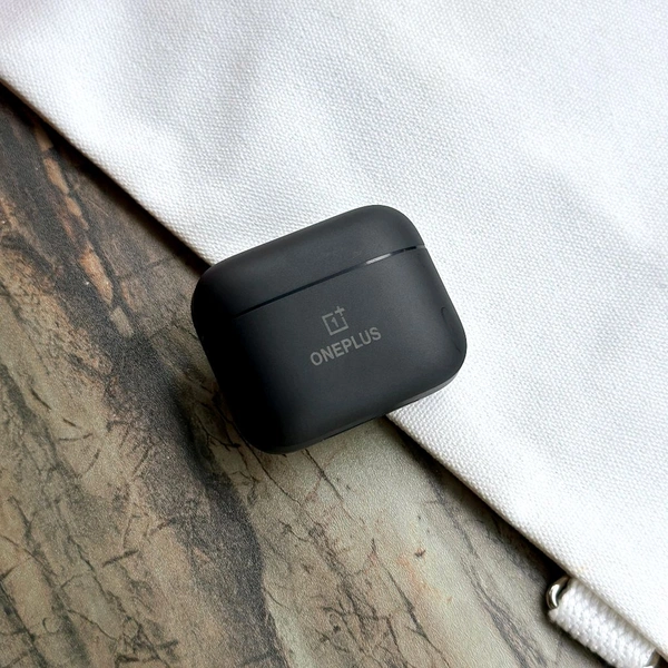 Bluetooth Truly Wireless In Ear Earbuds With Mic