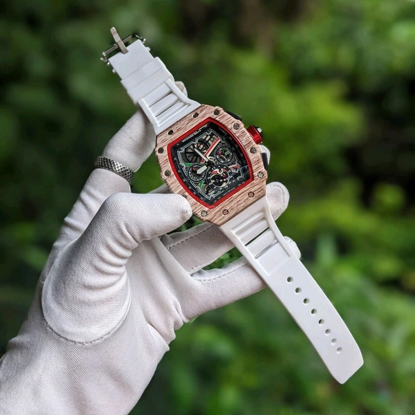 Analog High Quality Quartz Movement Watch Collection With High Quality Strap Best finishing Body & Case - SRM2