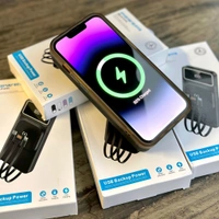 10000mah Powerbank 4-In-1 Universal Charger