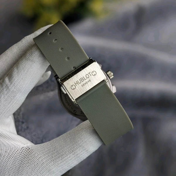 Analog High Quality Quartz Movement Watch Collection With High Quality Strap Best finishing Body & Case - SRH1