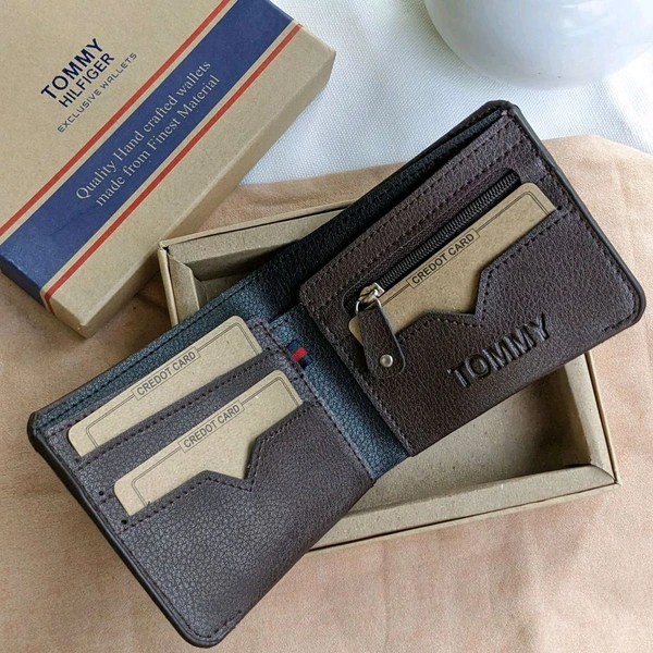 Classic Men's Leather Wallet, High Quality with Brand Box Packing, Perfect For Gifting