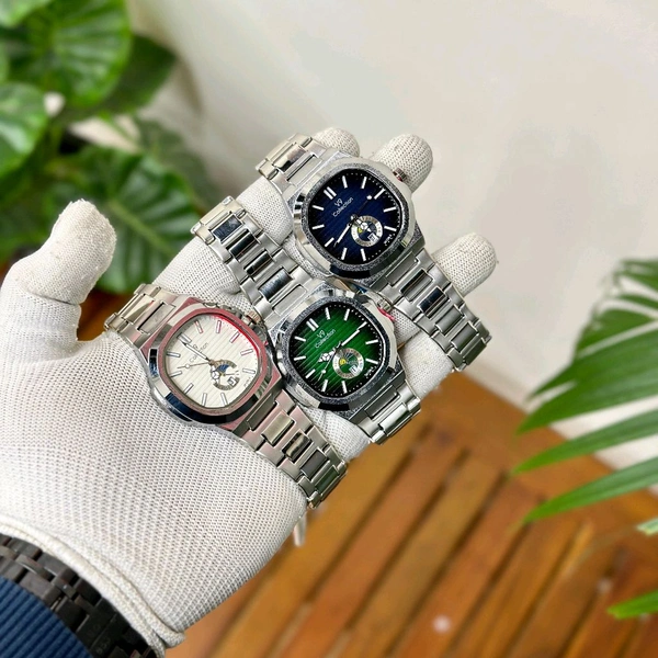 Most Demanded V9 Analog Quartz Movement Collection With High Quality Strap Best Finishing Body & Case - SRV1