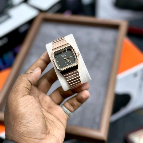 Buy 1 Get 1 Free Offer | Most Demanded Gasiq Quartz Movement Watch With High Quality Strap Best finishing Body & Case - SRQ4