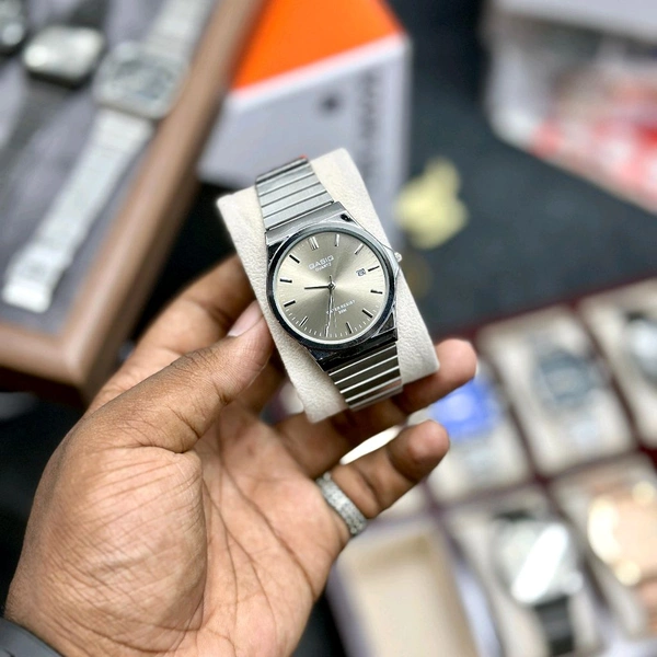 Buy 1 Get 1 Free Offer | Most Demanded Gasiq Quartz Movement Watch With High Quality Strap Best finishing Body & Case - SRQ5