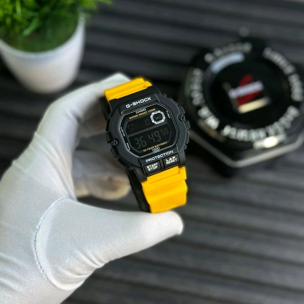 Most Demanded Digital High Quality Watch With High Quality Strap Best finishing Body & Case - SRB9