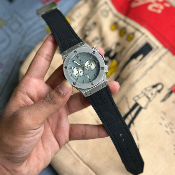 Most Demanded Analog High Quality Watch With High Quality Strap Best finishing Body & Case - STV3