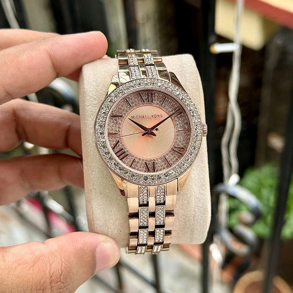 Analog MK4710 – Quartz Movement Watch