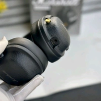 Wireless Earphone Headphones With Microphone Lightweight, For Music Lovers & Professionals - Suitable for Travel, Office & Home, 5-6 Hours Playback Time, High Quality Model