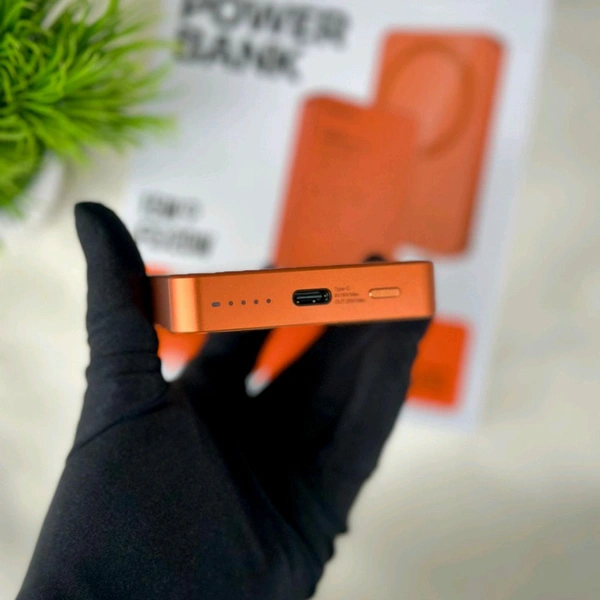 RECCI 10000mAh Magnetic Fast Charging Power Bank (RPB-W36) | 15W Wireless | 20W PD Type-C | Slim Metal Body
- Orange