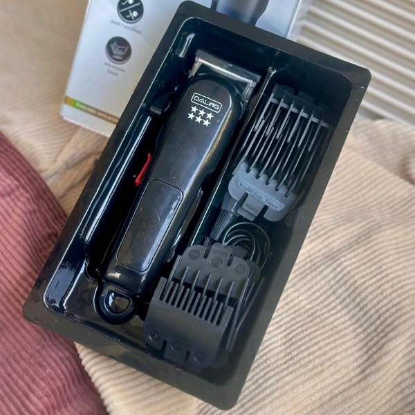 Professional Electric Hair Clipper – Cord / Cordless Use
