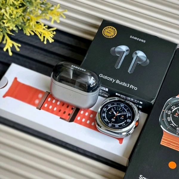 7 in 1 Smartwatch with Interchangeable Strap & Wireless ANC TWS Earbuds – Smart Watch Combo Set for Men and Women