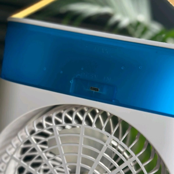 Portable Mist Cooling Fan with Water Spray, 3 Speed Airflow, 750ml Water Tank, LED Light & Timer – Desktop Personal Air Cooler Fan