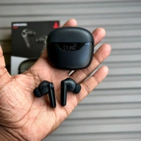 Original boAt Airdopes 207