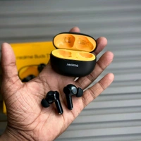 Original realme Buds T110