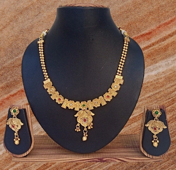 Traditional Multi Kundan Necklace Set