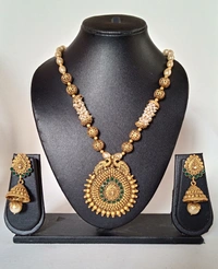 Indian Rajwadi Pearl Necklace Set