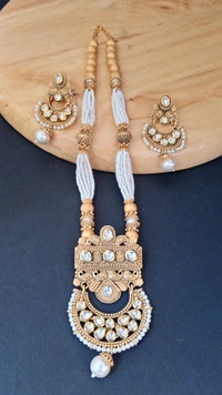 Ethnic Royal White Kundan Necklace Set
