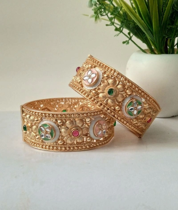 Rajwadi Elegant Bangles Set - Golden, 2.4
