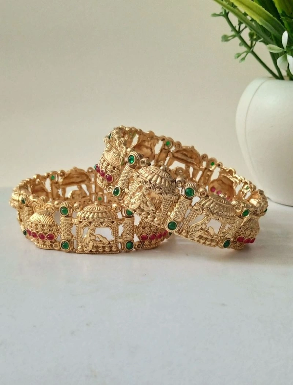 Rajwadi Wedding Design Bangles Set - Gold, 2.8