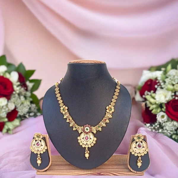 Traditional Meenakari Necklace Set.