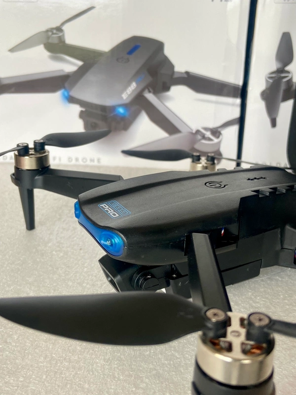 E99 Pro Brushless Drone