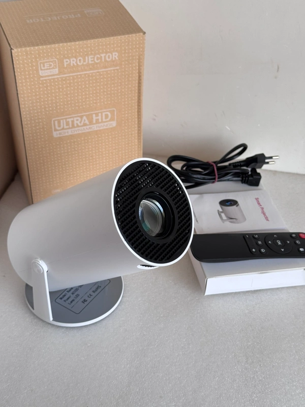 HY300 HD Projector